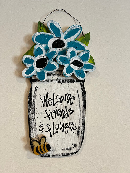 Wooden Daisy Mason Jar hanger