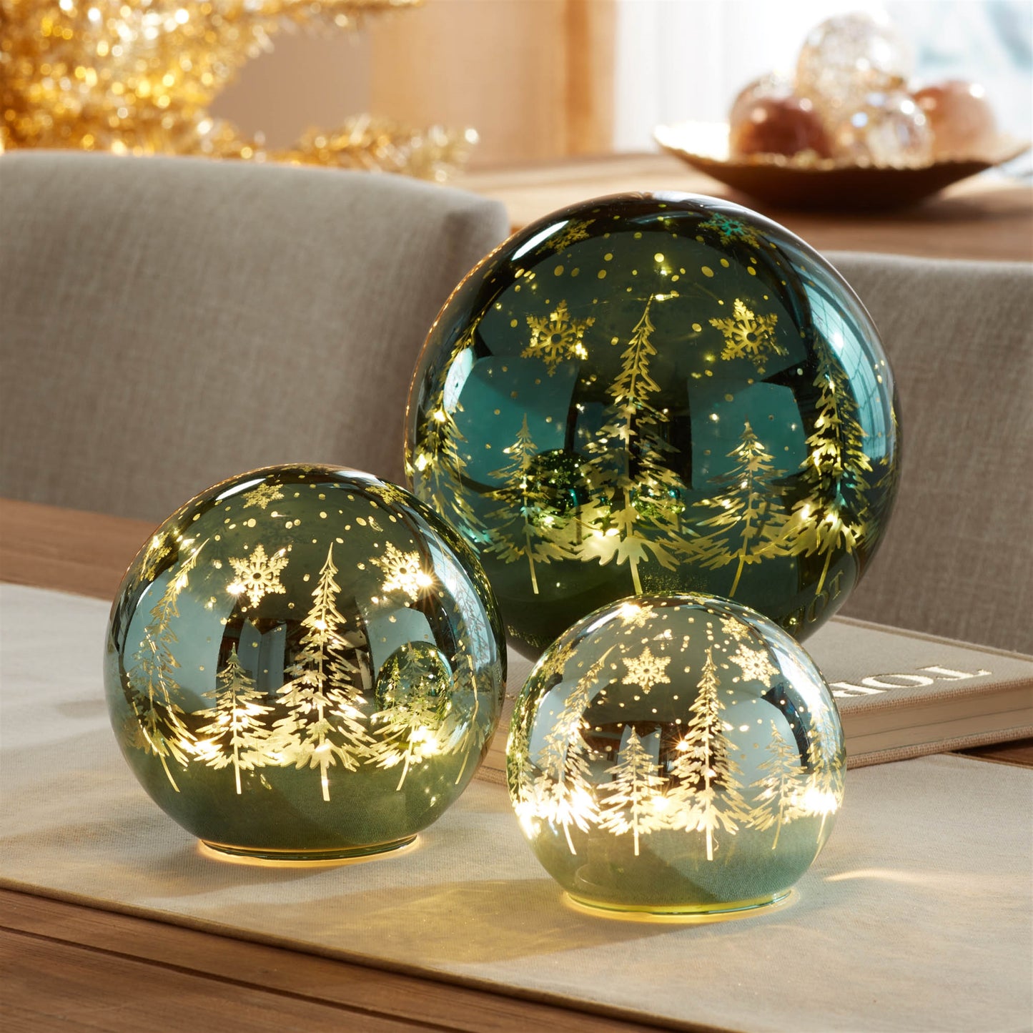 Green LED Tree Globe